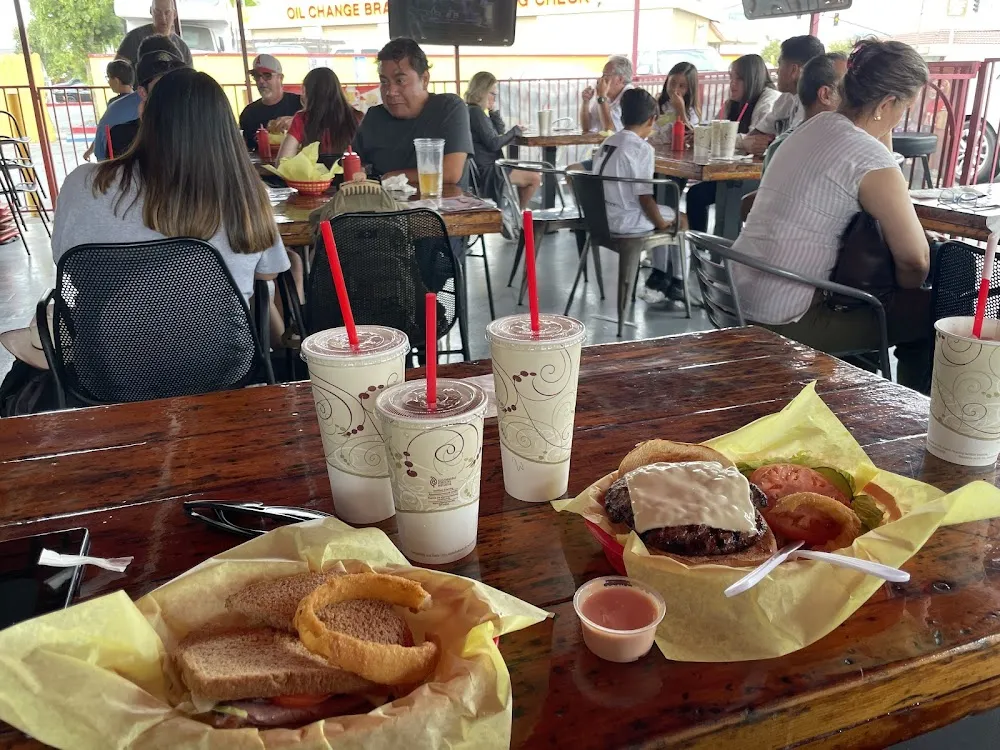 1 2 lb Gourmet Burger